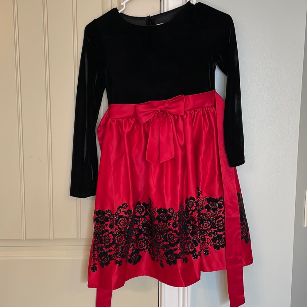 Girls size 10 black and red dress